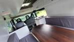 Modern ingerichte buscamper met nieuwe apk!, Caravans en Kamperen, Campers, Overige merken, Buscamper of Camperbus, Luifel, Treinzit
