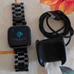 Fitbit versa 2 inclusief, Sieraden, Tassen en Uiterlijk, Smartwatches, Gebruikt, Zwart, Ophalen of Verzenden, Waterdicht
