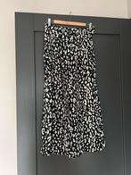 Broek/rok Zara maat L te koop in zwart wit, Maat 42/44 (L), Nieuw, Ophalen of Verzenden, Lang
