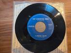 Het Cocktail trio  - Li-Wang-Tai-Fu, Gebruikt, 7 inch, Single, Ophalen of Verzenden