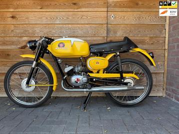 MOTOBI Pesaro 50CC Bouwjaar 1961 Fabrieksnieuw! beschikbaar voor biedingen