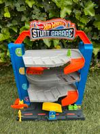 Hot Wheels garage, Kinderen en Baby's, Speelgoed | Racebanen, Ophalen, Zo goed als nieuw, Handmatig, Hot Wheels