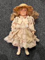 Mooie porceleine pop blond, Ophalen of Verzenden