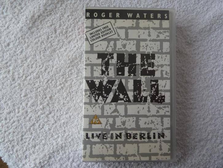 Roger Waters The Wall op VHS, Cd's en Dvd's, VHS | Documentaire, Tv en Muziek, Gebruikt, Muziek en Concerten, Alle leeftijden