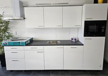 NIEUWE BRUYNZEEL OUTLET VERKOOP OP=OP / INNOVARE OUTLET beschikbaar voor biedingen