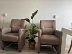 Bruine huiskamer stoelen, Ophalen, Twee, Bruin, Zo goed als nieuw