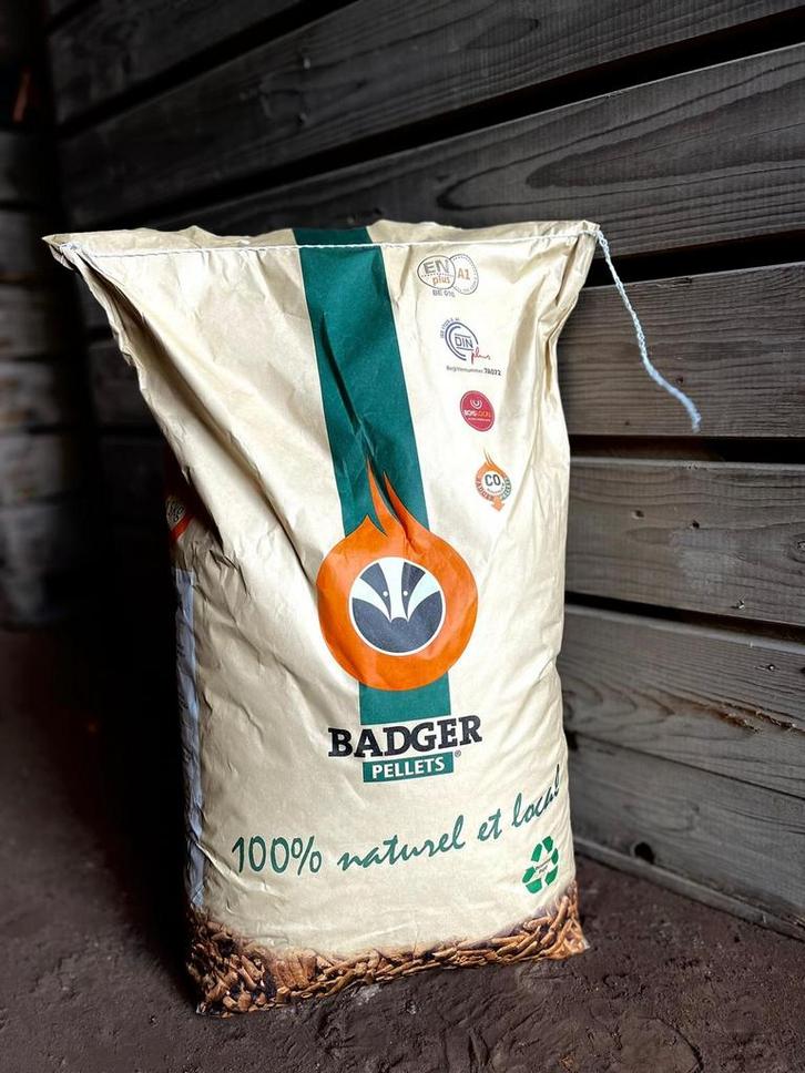 Pelletkorrels | Badger pellets | Vita Holz pellets, Tuin en Terras, Haardhout, Minder dan 3 m³, Ophalen