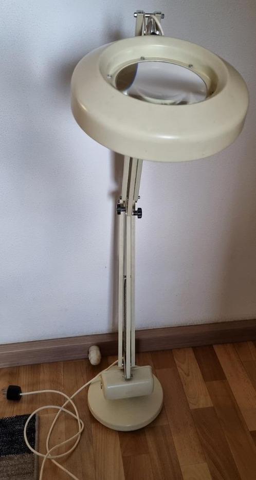 Rimsa Prodotto Italia, industriële werklamp, loeplamp., Hobby en Vrije tijd, Vergrootglazen, Loepen en Loeplampen, Gebruikt, Loeplamp