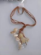k413 suede ketting met leuke hangers, Sieraden, Tassen en Uiterlijk, Kettingen, Ophalen, Overige materialen, Verstelbaar, Beige