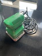 Hitachi schuurmachine, Doe-het-zelf en Verbouw, Ophalen of Verzenden, Gebruikt, Minder dan 600 watt, Vlakschuurmachine