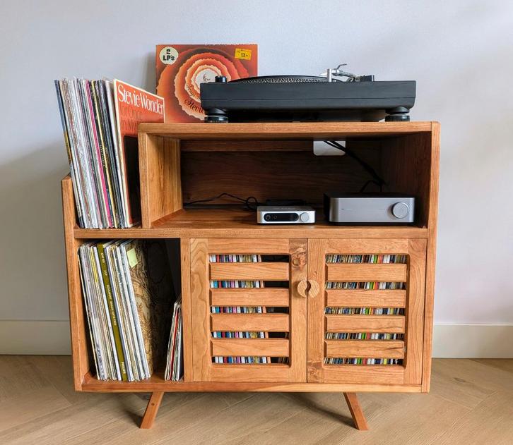 Massief houten platenkast | Stevie, Audio, Tv en Foto, Overige Audio, Tv en Foto, Nieuw, Ophalen of Verzenden