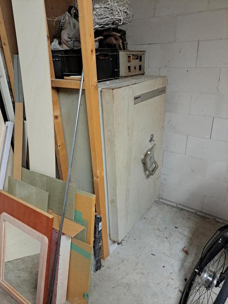 Grote Kluis te Koop, Huis en Inrichting, Brandblussers en Brandkasten, Ophalen