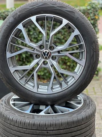 VW ID3 velgen 5x112 met Continental zomerbanden 215/50/19 beschikbaar voor biedingen