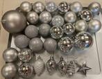 Zilverkleurige Kunststof kerstballen en figuren  (7), Ophalen of Verzenden, Zo goed als nieuw