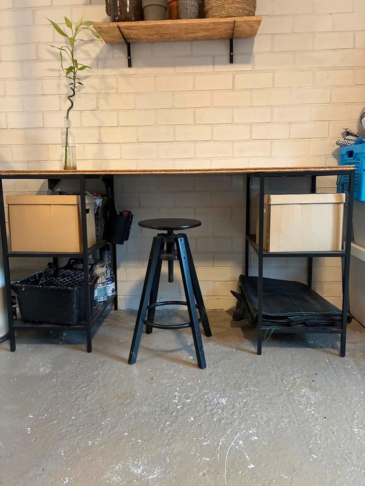 2x IKEA Enhet Keukenkast Onderstel Zwart + OSB Plaat, Huis en Inrichting, Keuken | Keukenelementen, Zo goed als nieuw, Ophalen