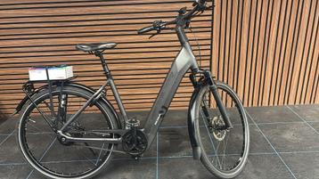 Koga Evia Pro Smart 2025/26 nieuwstaat Bosch slechts 200 km  beschikbaar voor biedingen