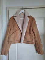 Beige lammy look jas maat S/M, Ophalen of Verzenden