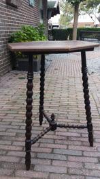 Antiek tafeltje met gedraaide poten, Ophalen, Gebruikt