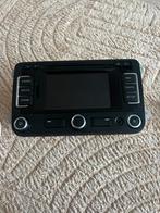 Orgineel auto radio vw polo 6r,golf,caddy, Auto diversen, Autoradio's, Ophalen of Verzenden, Zo goed als nieuw