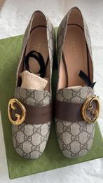 Gucci hakjes, Schoenen met lage hakken, Zwart, Ophalen of Verzenden, Gedragen