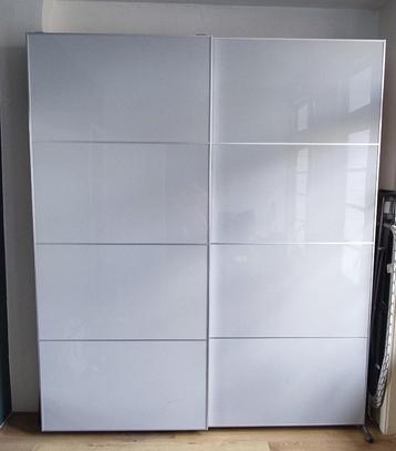Kledingkast ikea pax (36cm), wit glas deuren. Monteren mgl. beschikbaar voor biedingen