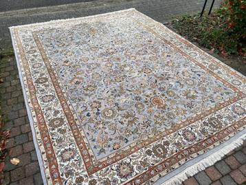 Mooi handgeknoopt Perzisch Oosterse tapijt 3.50x2.60 beschikbaar voor biedingen