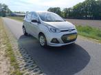 Hyundai i10 1.0 5 DRS AUT 2016 Grijs, Auto's, Stof, Metallic lak, Particulier, 30 €/maand