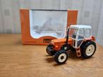 Fiat 1300 DT 4WD 1:32 van Replicagri, Hobby en Vrije tijd, Modelauto's | 1:32, Ophalen of Verzenden, Zo goed als nieuw, Tractor of Landbouw