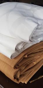 LUXE Silvera gevoerd isolerend verduisterend wit 193x160, Huis en Inrichting, Wit, Silvera luxe design gordijnen gevoerd verduisterend wit