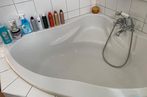 hoekbad, Huis en Inrichting, Badkamer | Complete badkamers, Gebruikt, Ophalen