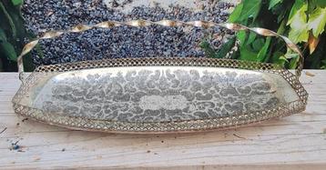 Antieke Queen Anne sandwich serving tray beschikbaar voor biedingen