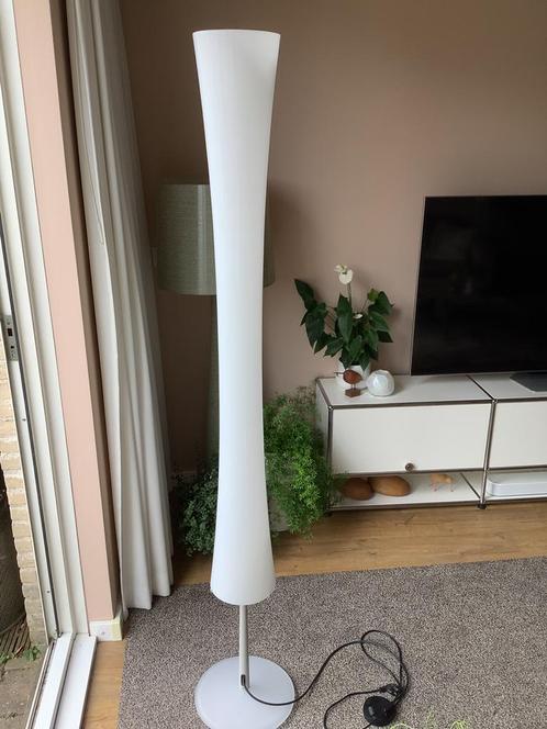 Mazzega sfinge murano glazen design lamp, Huis en Inrichting, Lampen | Vloerlampen, Zo goed als nieuw, Ophalen