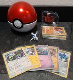 Pokemon Set (35+ Kaarten) Poke Ball + Poppetje, Ophalen of Verzenden, Zo goed als nieuw