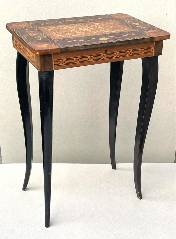 Antiek Inleg Tafeltje Muziekdoos Thorens Zwitserland Vintage, Antiek en Kunst, Antiek | Meubels | Tafels, Ophalen