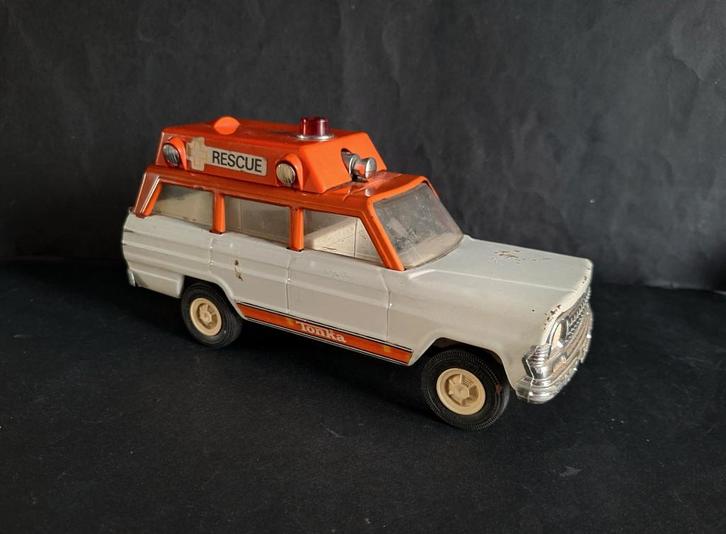 Tonka speelgoed auto Jeep Wagoneer Rescue Ambulance 1974-75., Verzamelen, Speelgoed, Gebruikt, Ophalen of Verzenden