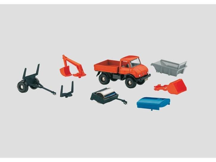 Unimog mehrzweckfahrzeug mit 6-teiligem Zubehör (Märklin), Hobby en Vrije tijd, Modelauto's | 1:43, Zo goed als nieuw, Bus of Vrachtwagen