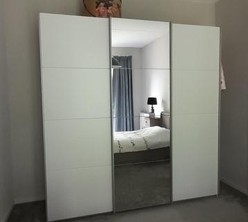 Kledingkast 