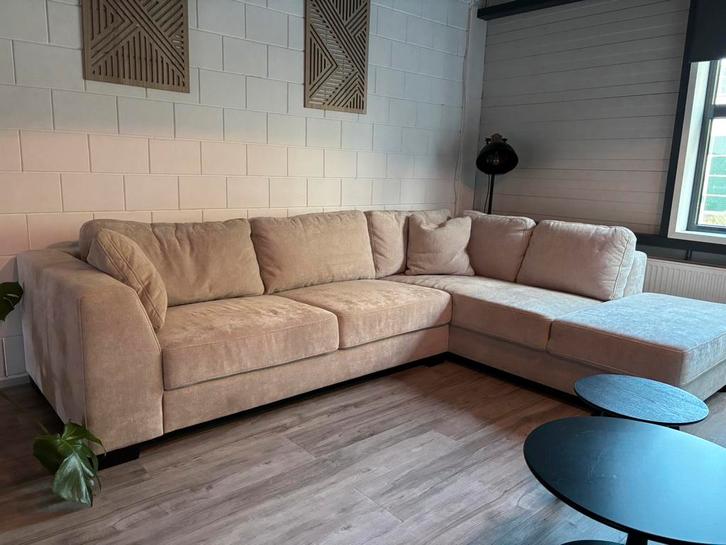 L bank, Huis en Inrichting, Banken | Complete zithoeken, Zo goed als nieuw, Ophalen