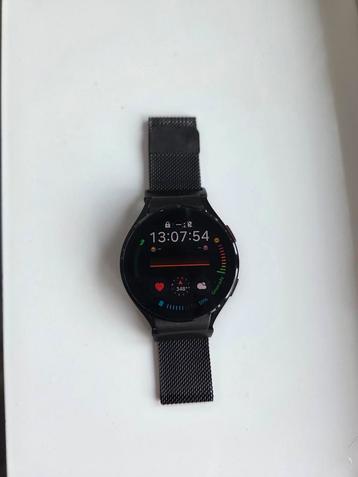 Samsung Galaxy Watch 4 beschikbaar voor biedingen