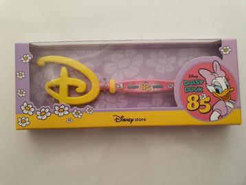 verzamel sleutel van disney uit de disney store  beschikbaar voor biedingen