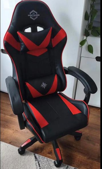 Gaming bureau stoel nieuw in doos beschikbaar voor biedingen