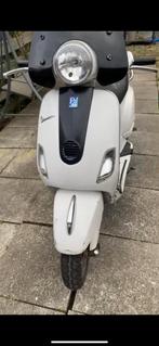 Vespa lx 50 2t, Fietsen en Brommers, Snorfietsen en Snorscooters, Ophalen, Gebruikt, Vespa