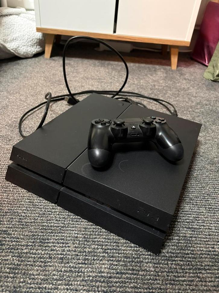 Ps4 + controller, Spelcomputers en Games, Spelcomputers | Sony PlayStation 4, Gebruikt, Slim, 500 GB, Met 1 controller, Met harde schijf