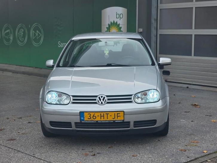 Volkswagen Golf 2.0 85KW 2001 Grijs, Auto's, Volkswagen, Bedrijf, Golf, Benzine, D, Hatchback, Handgeschakeld, Origineel Nederlands