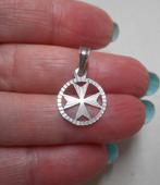 Zilveren vintage hangertje Maltezer kruis nr.174, Verzenden, Zo goed als nieuw, Kruis of Symbool, Zilver