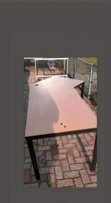 BUREAU'S  met TRESPA BLAD