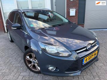 Ford Focus Wagon 1.0 EcoBoost Titanium / Navi / PDC / Stoelv beschikbaar voor biedingen