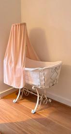 Vintage gietijzeren wiegje. Incl. matras, hemeltje & lakens!, Kinderen en Baby's, Babywiegjes en Ledikanten, Ophalen, Gebruikt