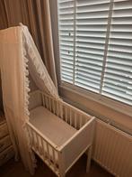 Wieg met matras, klamboe en piek stok - Zeer goede staat!, Ophalen of Verzenden, Zo goed als nieuw, Wieg
