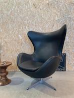 EGG CHAIR Fritz Hansen, Arne Jacobsen, Huis en Inrichting, Fauteuils, Minder dan 50 cm, Gebruikt, Verzenden, Design